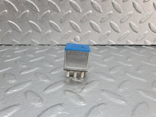 42950 Mercedes-Benz W201 190 2.0L Multi Purpose Relay A0015425919