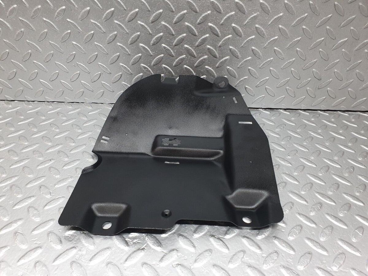 42806 Mercedes-Benz W201 190 2.0L Relay Bracket