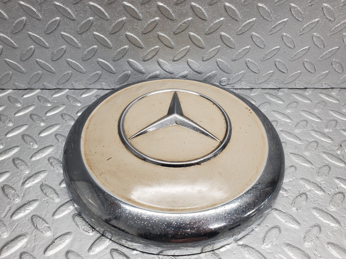 48387 Mercedes-Benz Chrome Wheel Hub Cap