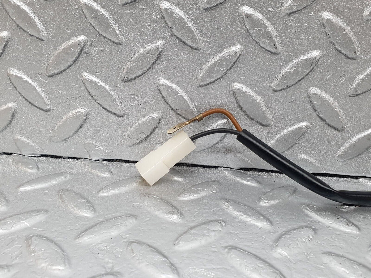 43570 Mercedes-Benz C126 380SEC Coupe Windscreen Washer Nozzle
