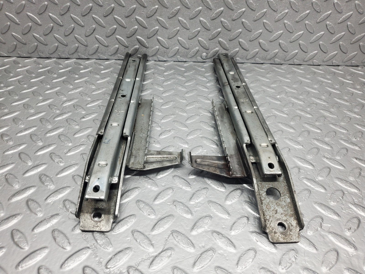 50198 Mercedes-Benz C123 280CE Coupe Front Left Seat Rail Pair