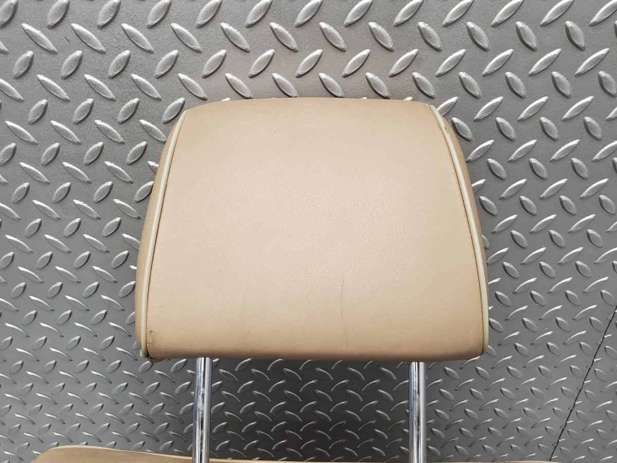 49428 Mercedes-Benz A124 320E Cabriolet Front Right Seat Leather Beige