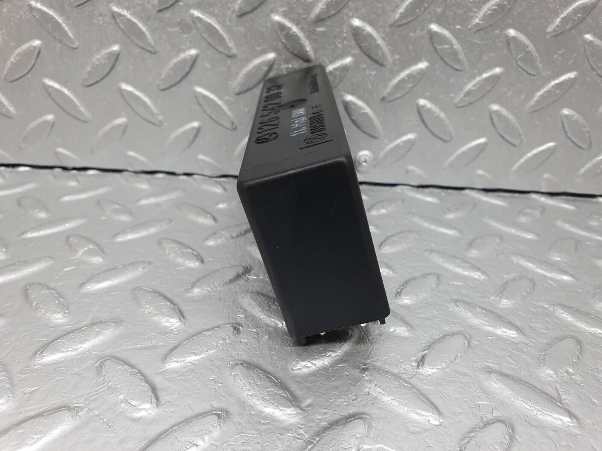 41640 Mercedes-Benz W124 200E Light Control Relay A1265420032