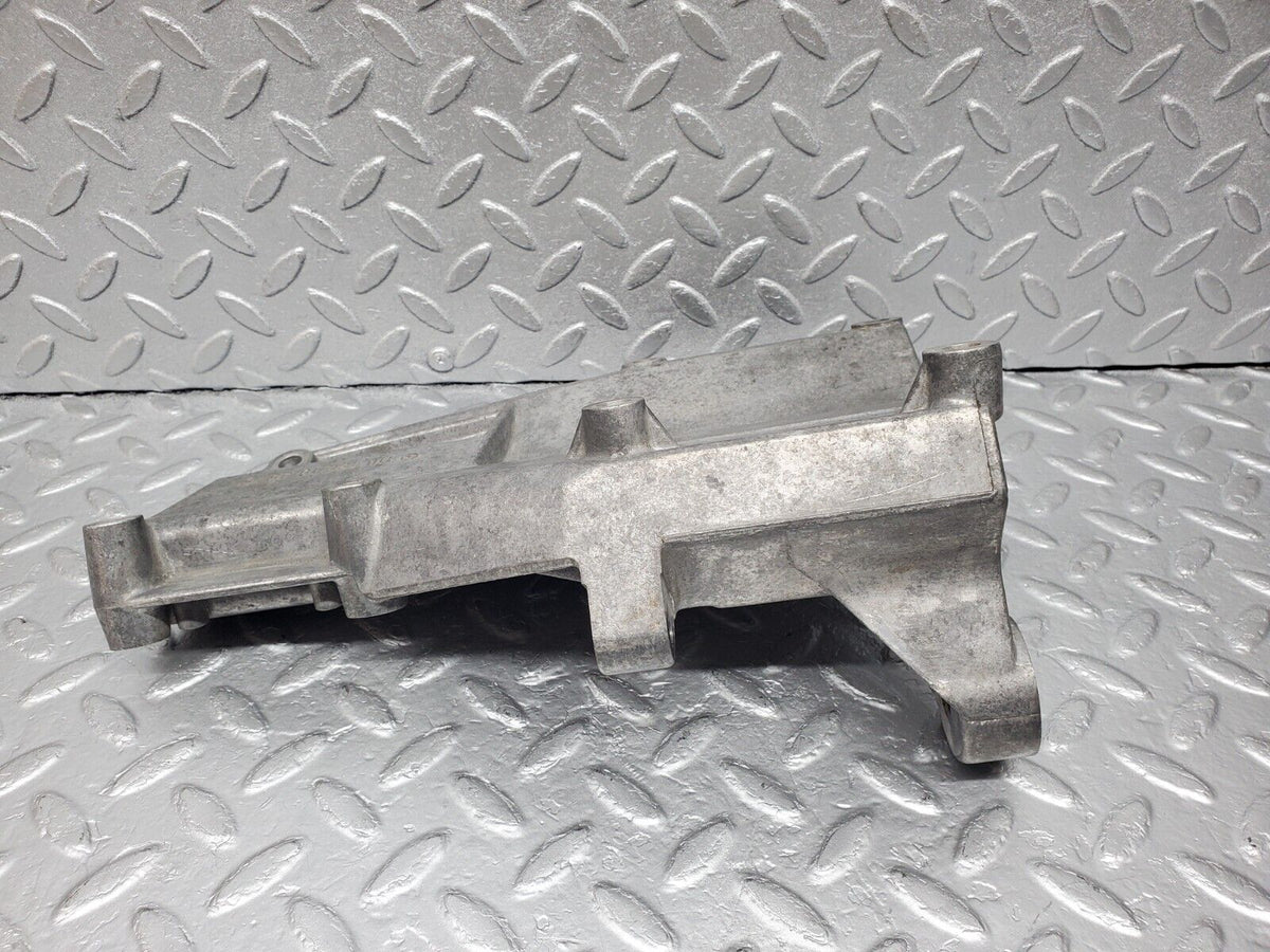 45922 Mercedes-Benz W126 420SE Air Conditioning Compressor Bracket A1161301035