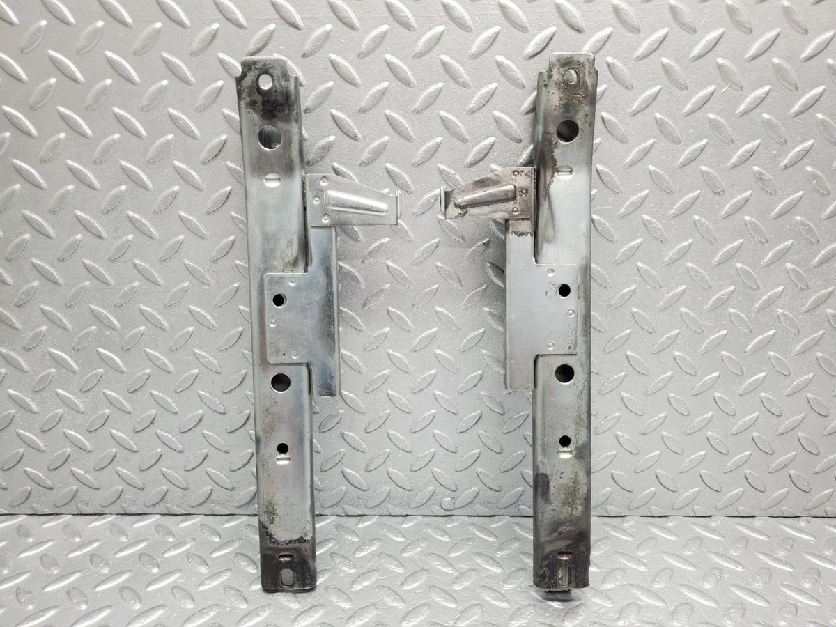 50198 Mercedes-Benz C123 280CE Coupe Front Left Seat Rail Pair
