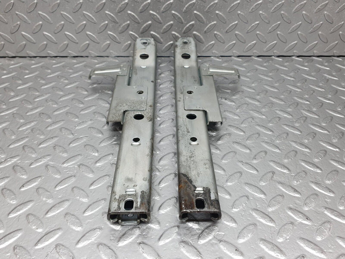 44180 Mercedes-Benz C123 230CE Coupe Front Right Seat Rail Pair
