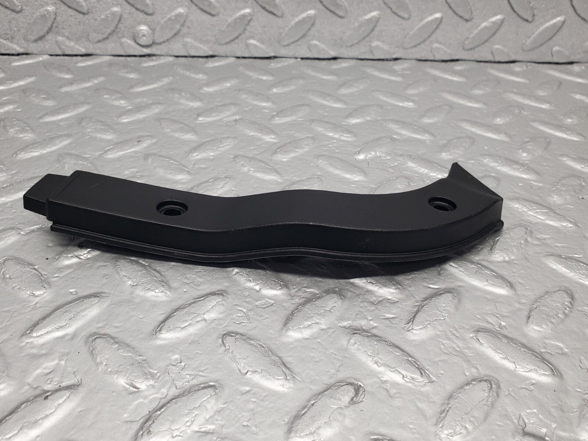 49046 Mercedes-Benz A124 320E Cabriolet Boot Hinge Cable Protector Trim A1246943925