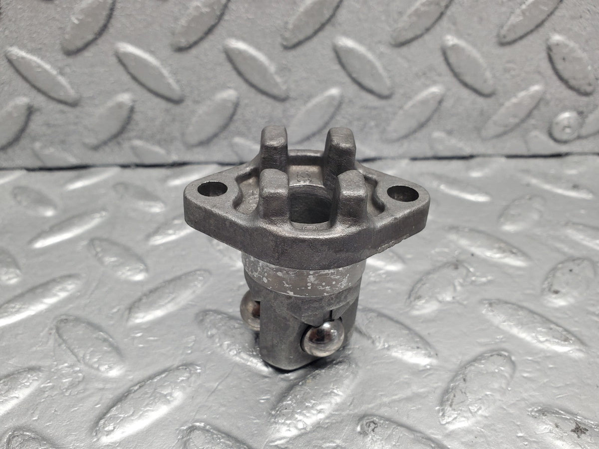 50413 Mercedes-Benz Manual Gearbox Interlock Cage 717.411 A1232600573