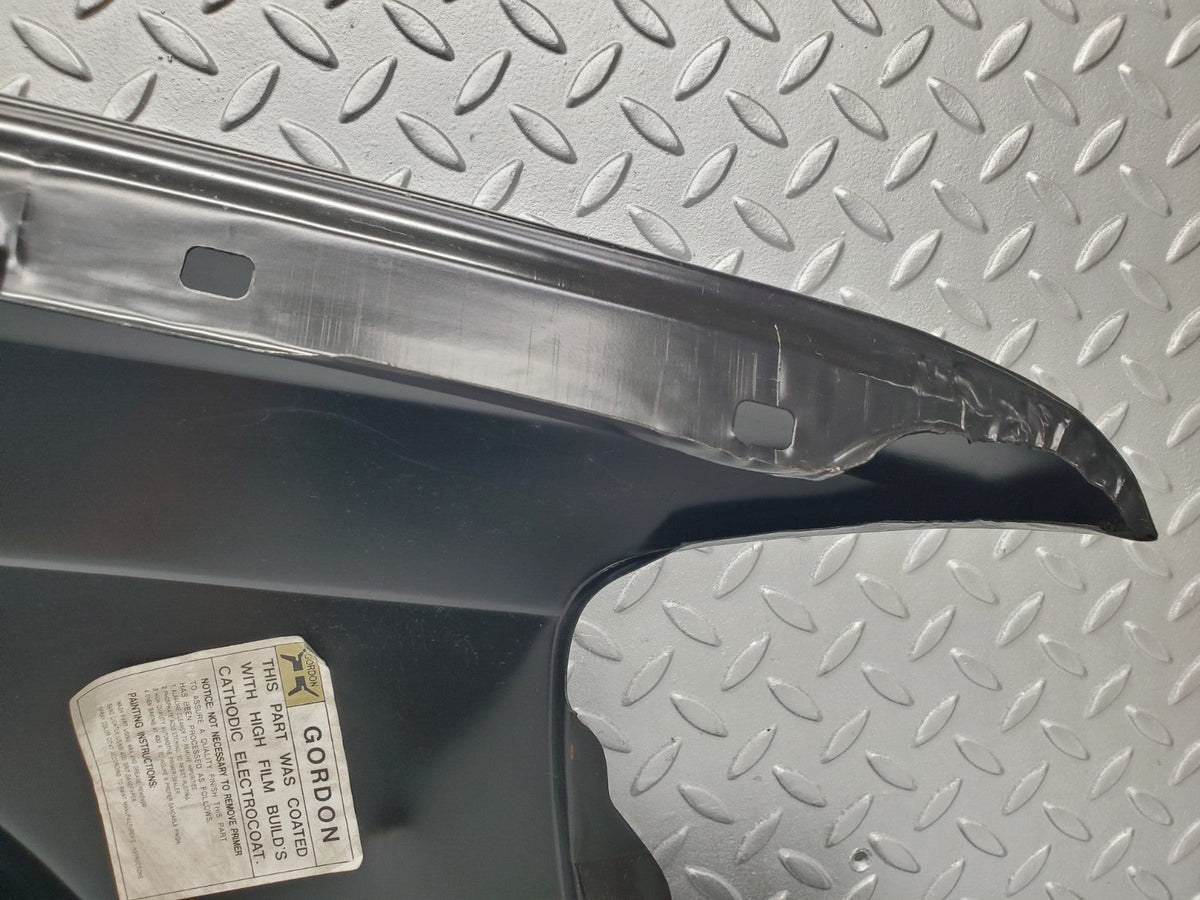 49472 Mercedes-Benz W126 Front Left Wing Fender