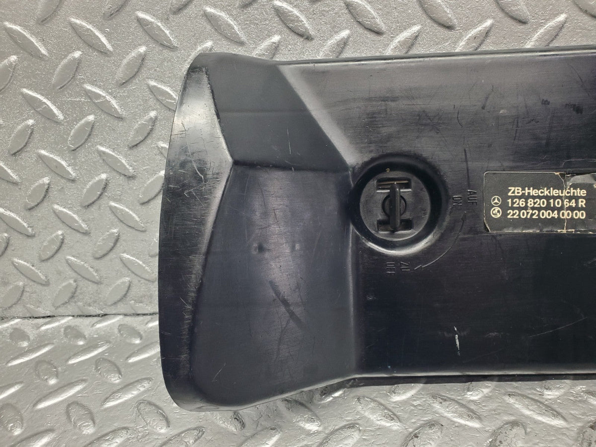 51234 Mercedes-Benz C126 Coupe Tail Light Bulb Holder Right Side A1268201064