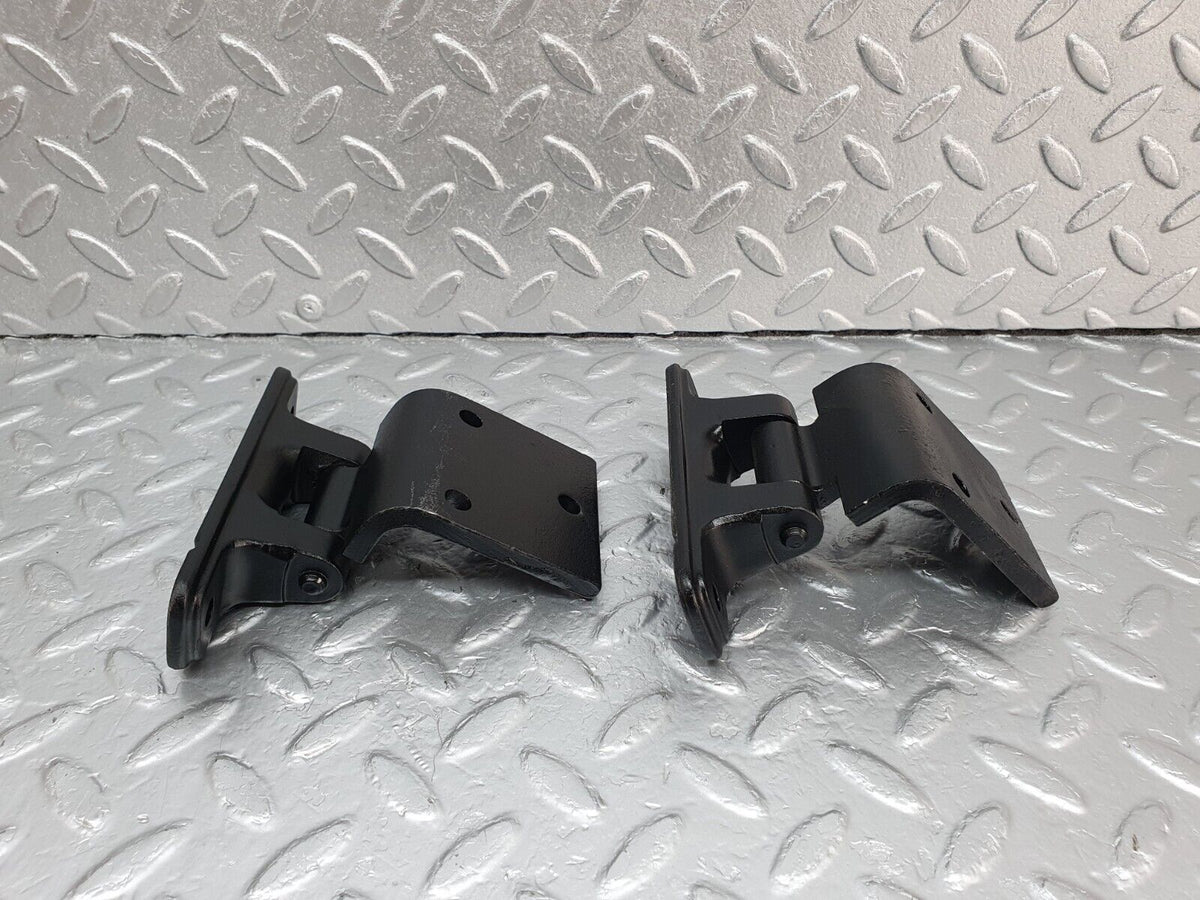 43140 Mercedes-Benz W108 280SE Door Hinge Left Side