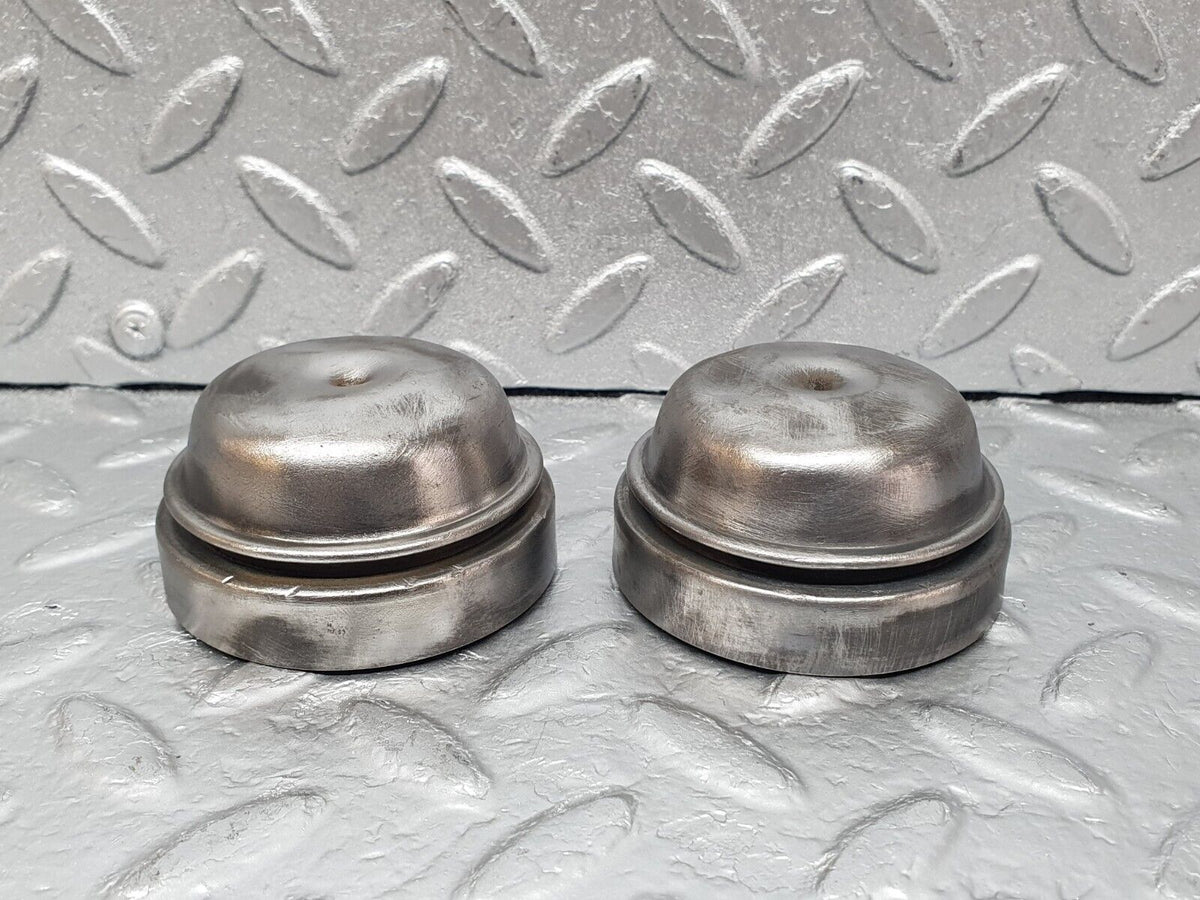 44044 Mercedes-Benz C123 230CE Coupe Wheel Hub Locking Cap Sets