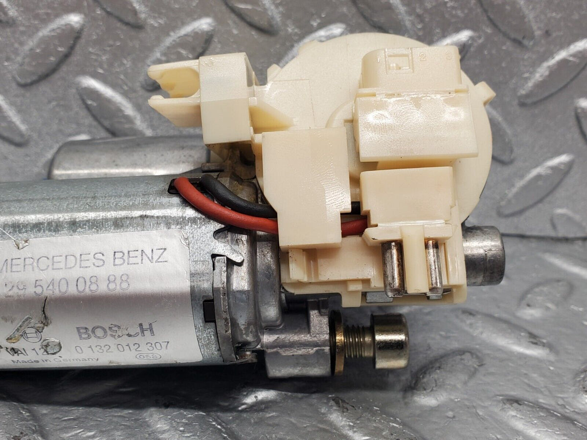 47024 Mercedes-Benz R129 320SL Coupe Steering Column Adjustment Motor A1295400888