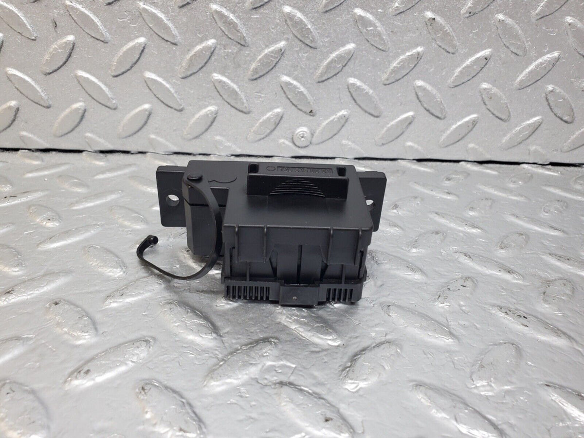 44623 Mercedes-Benz W124 220E Diagnostic Connector A1295455540 A1295450003