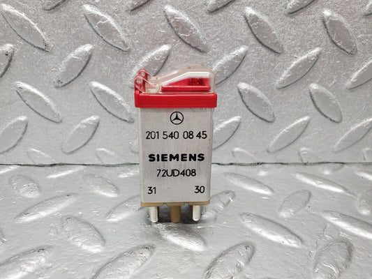 46491 Mercedes-Benz C123 280CE Coupe Overload Relay A2015400845