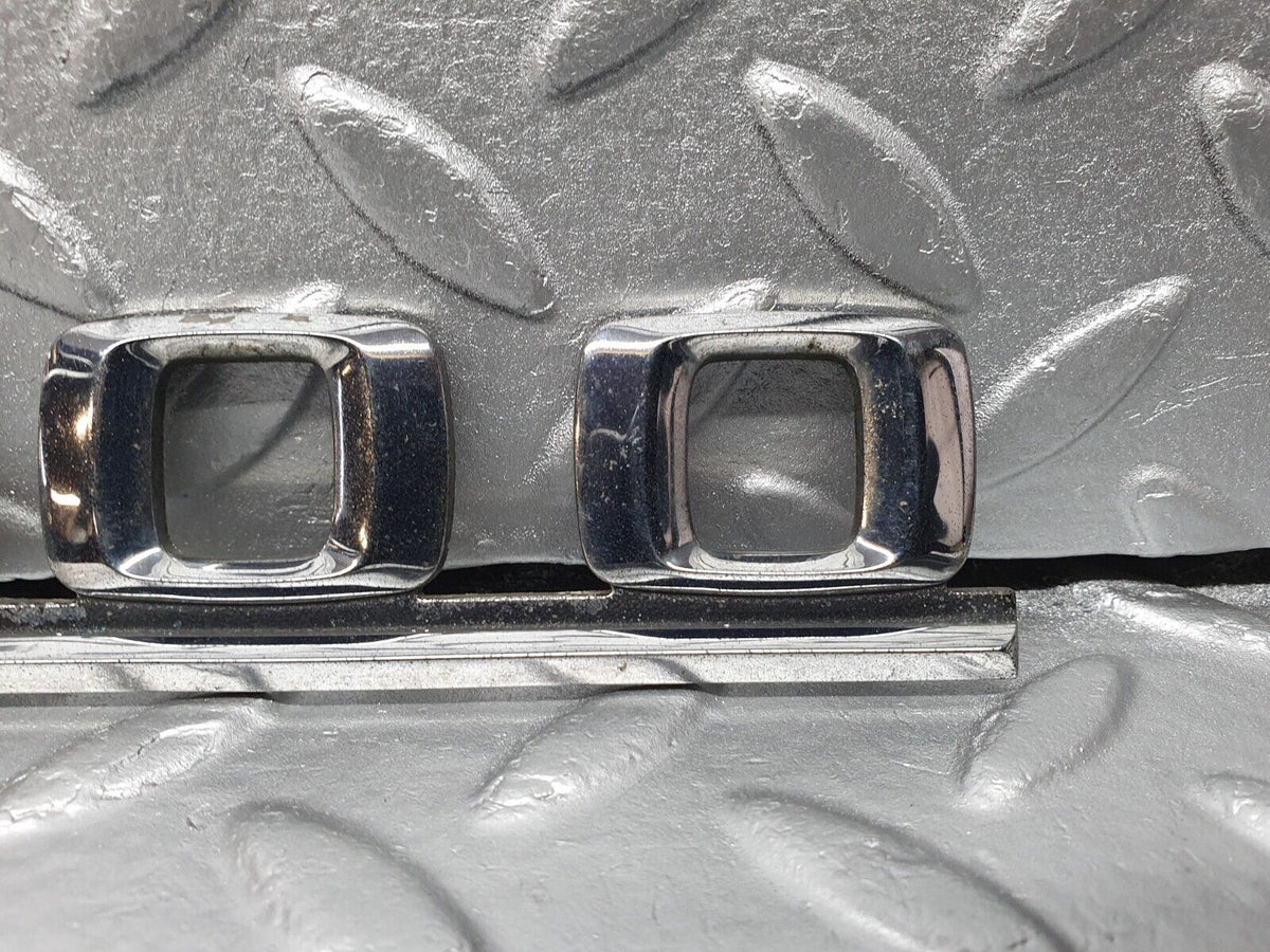 41699 Mercedes-Benz W124 200E Trunk Badge Emblem