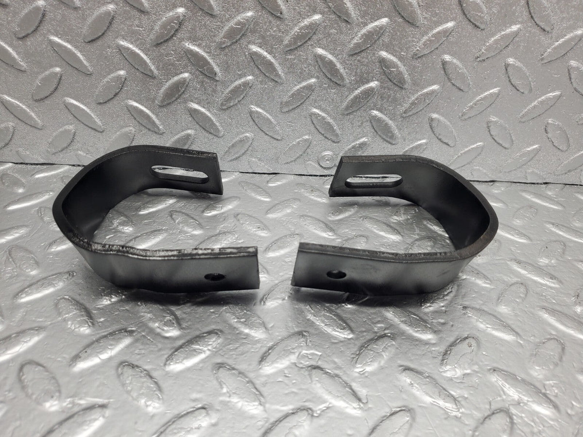 48653 Mercedes-Benz W123 Front Bumper Bracket