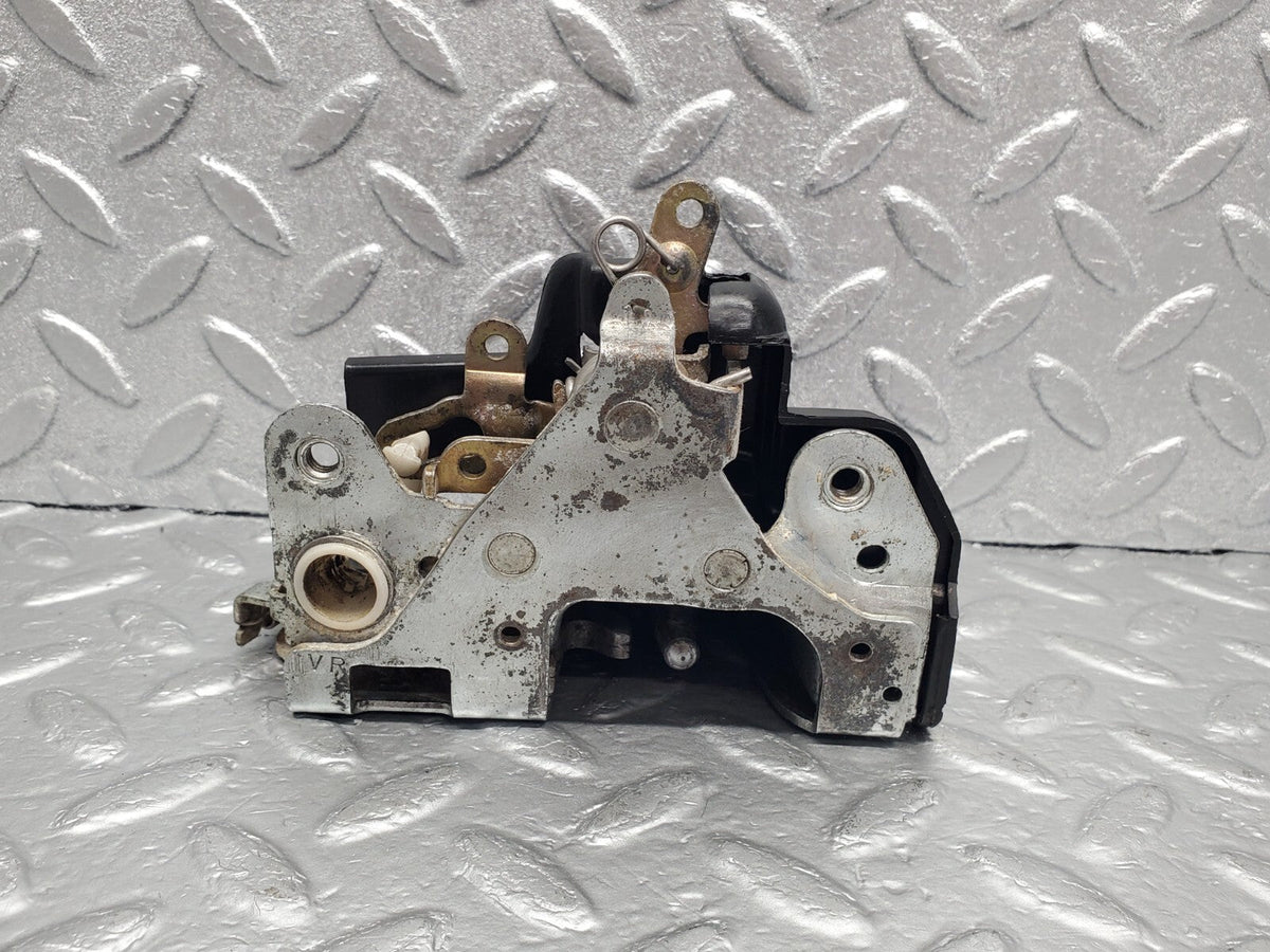 48627 Mercedes-Benz W123 Front Right Door Lock Mechanism A1237230208
