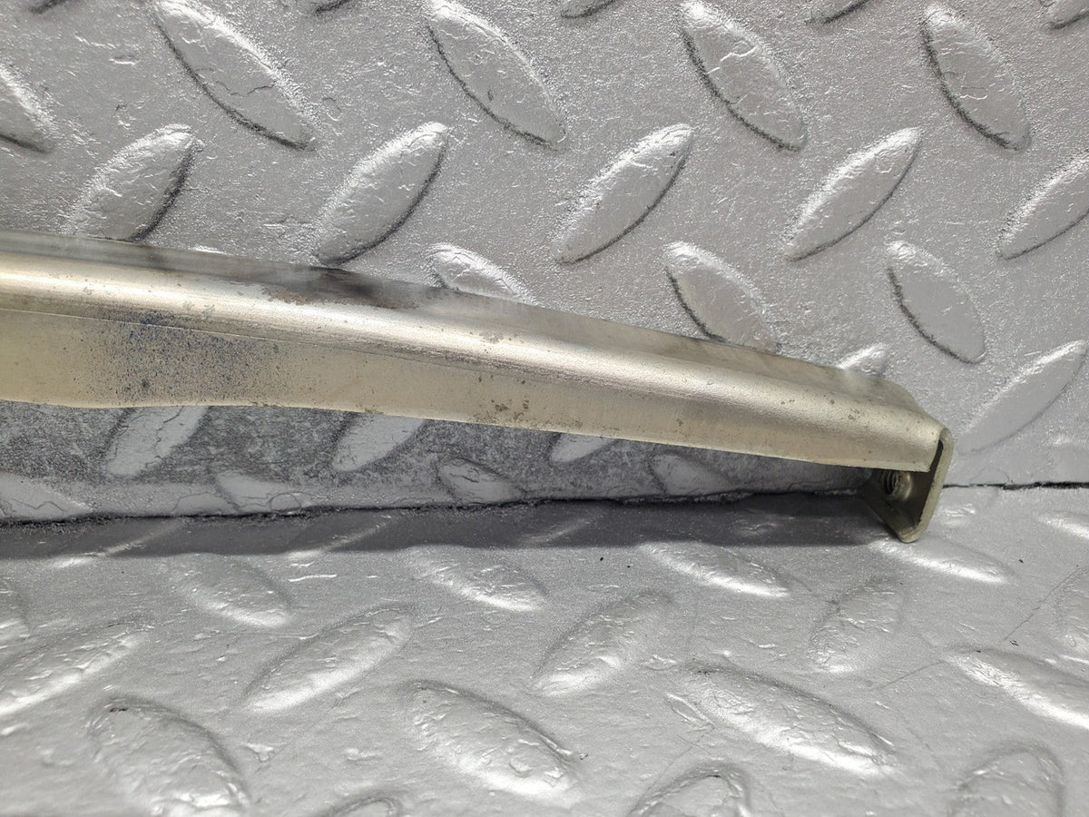 49198 Mercedes-Benz A124 320E Cabriolet Front Left Window Channel