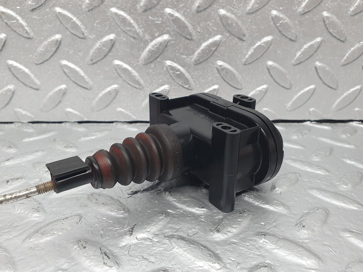 43647 Mercedes-Benz C126 380SEC Coupe Left Door Lock Vacuum Actuator
