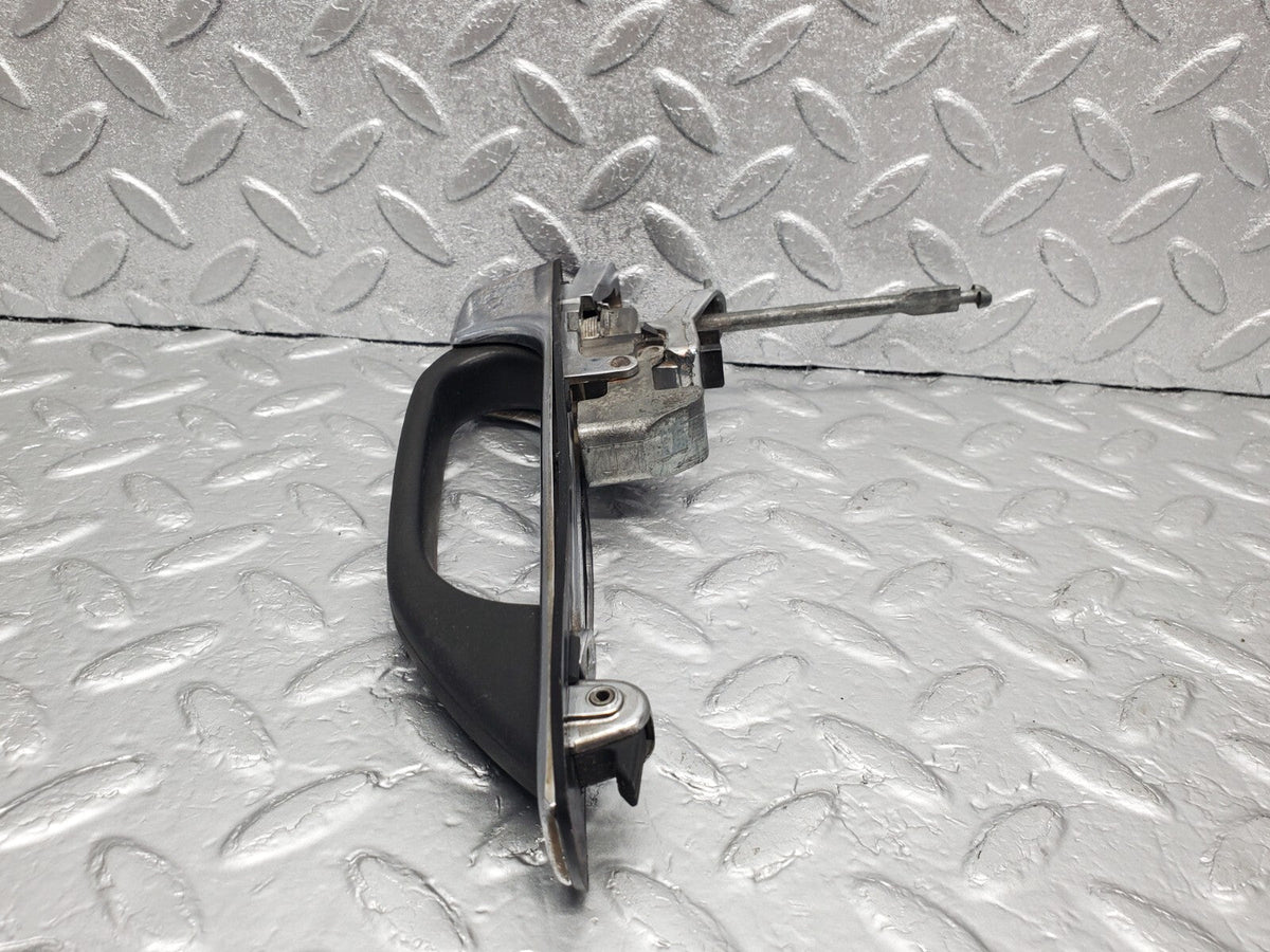 48616 Mercedes-Benz W123 Front Right Door Exterior Handle No Key