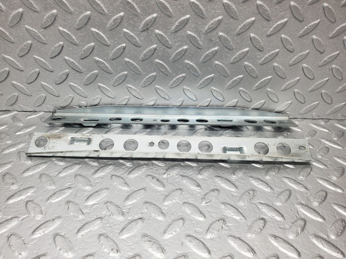 46628 Mercedes-Benz C123 280CE Coupe Front Right Seat Rail Support