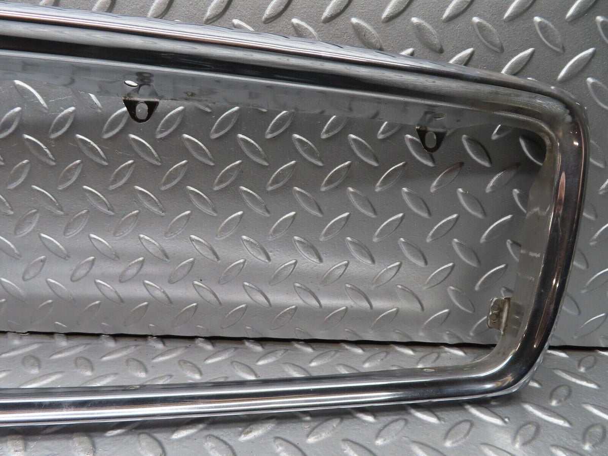 20766 Mercedes-Benz R107 450SL Bonnet Grill Chrome Frame