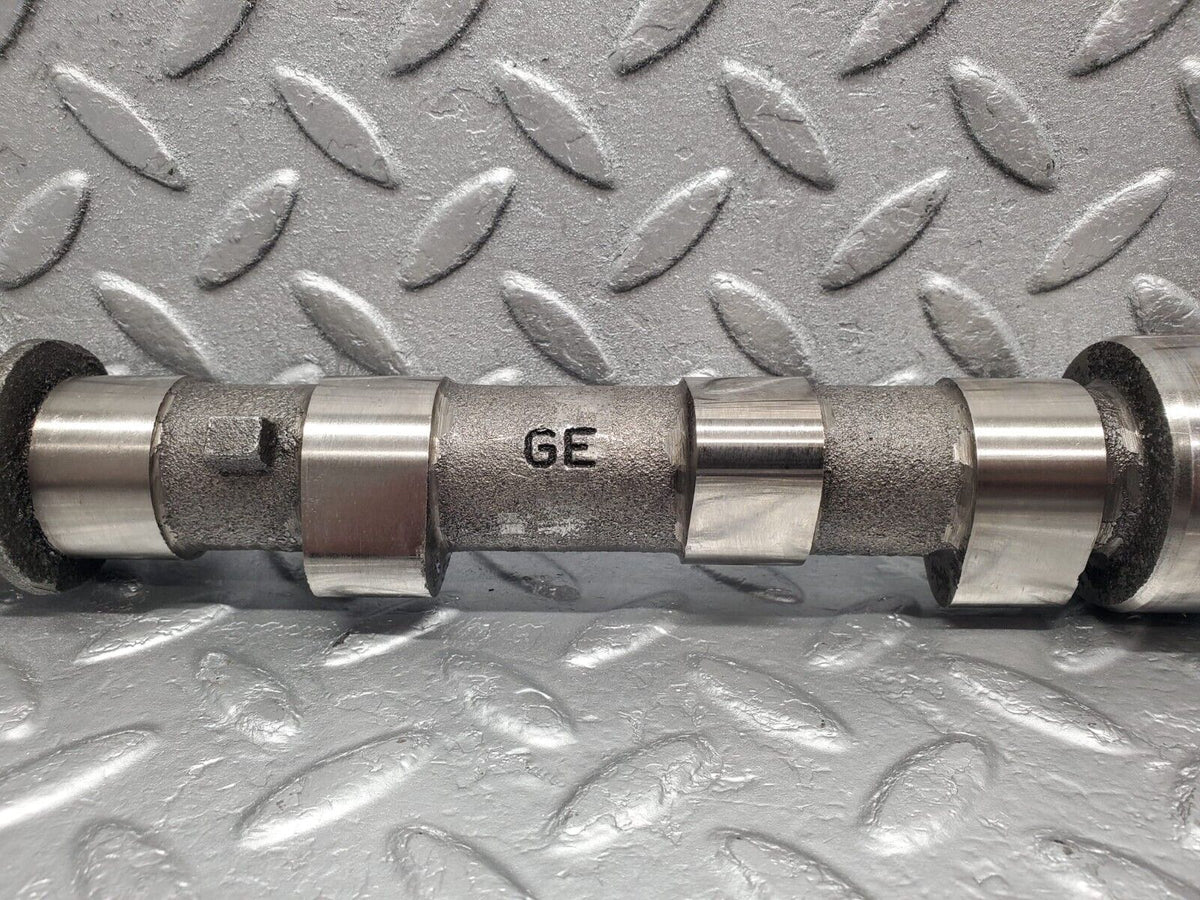 46325 Mercedes-Benz W123 300D Camshaft OM617