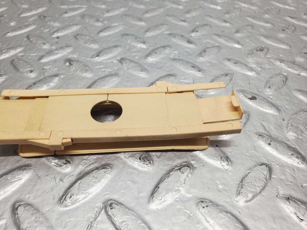 47302 Mercedes-Benz R129 320SL Coupe Front Right Seat Headrest Cover Beige