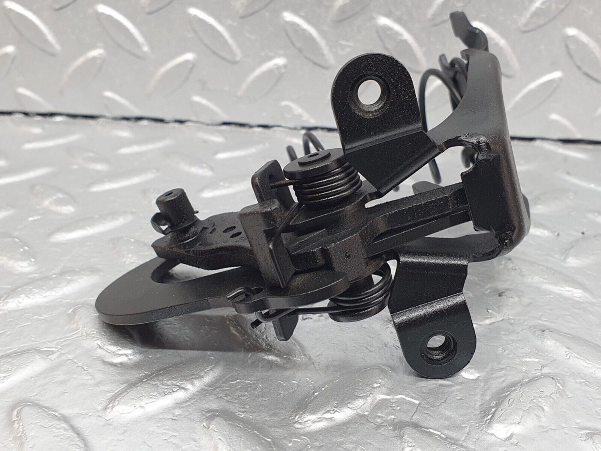 42017 Mercedes-Benz W202 C200 Bonnet Lock Latch