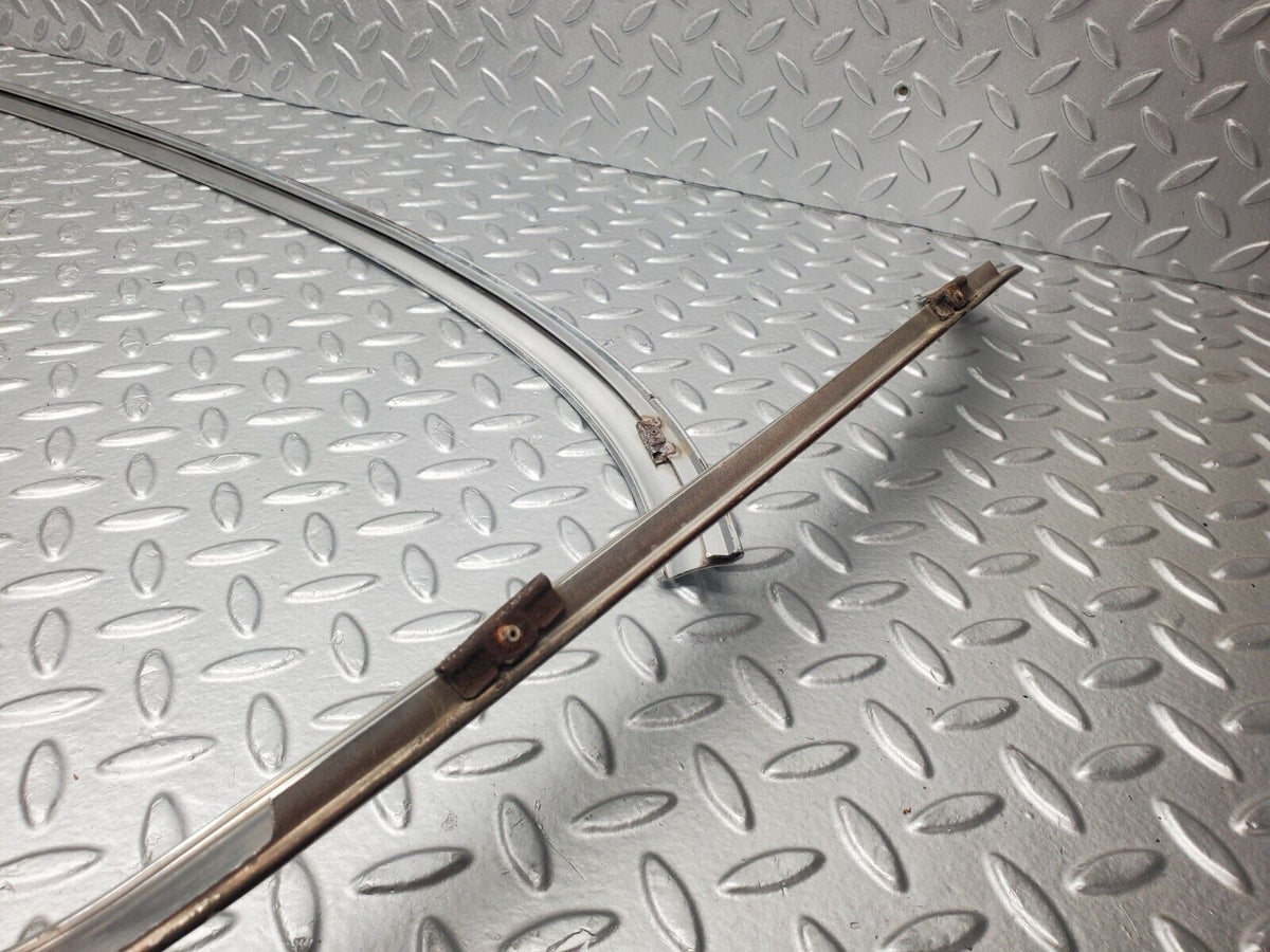 47308 Mercedes-Benz W116 450SE Rear Windscreen Chrome Frame