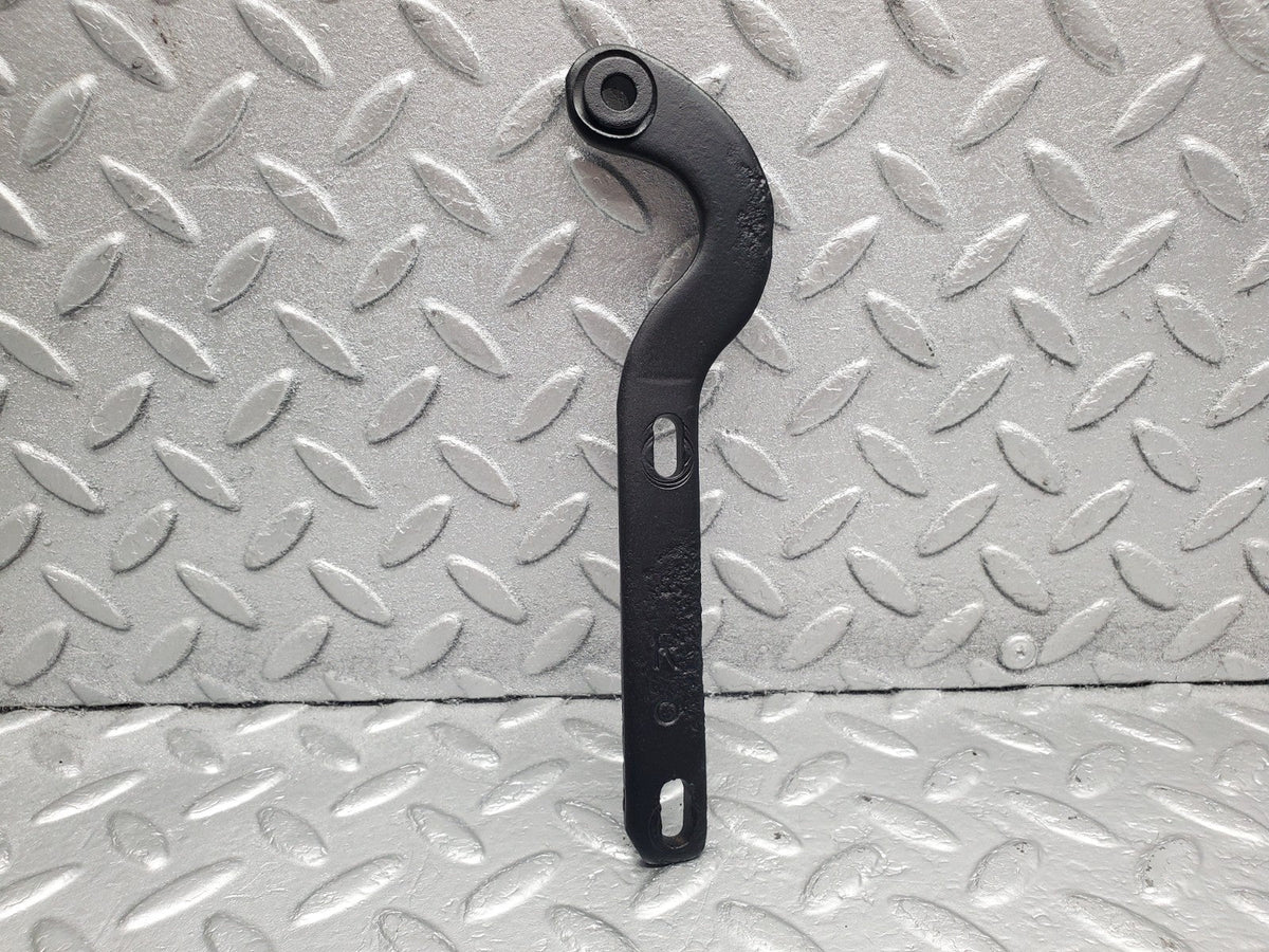 50706 Mercedes-Benz W108 280SE 3.5 Bonnet Hinge Support Right Side