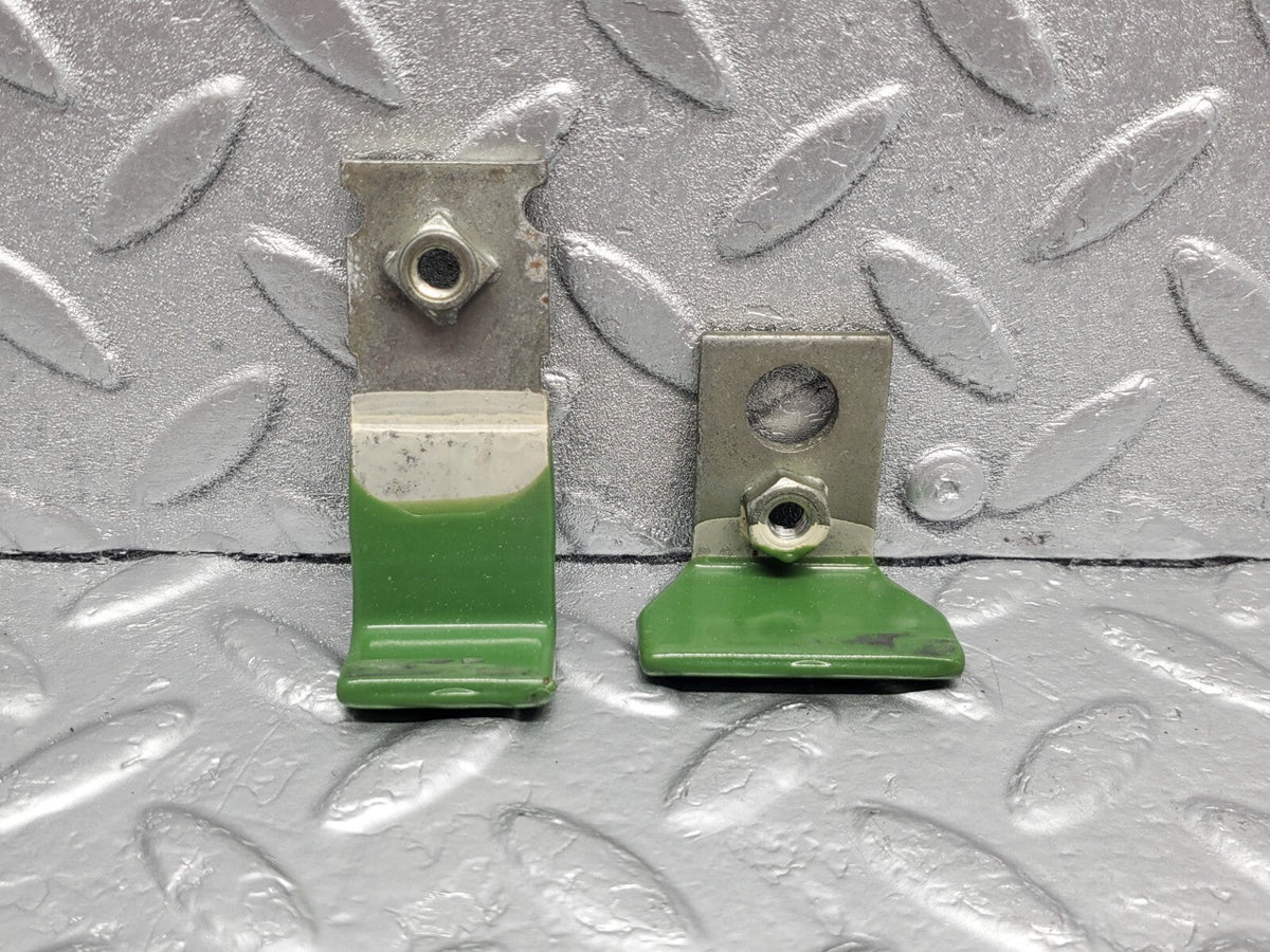 48337 Mercedes-Benz C126 Coupe Window Stop Plate 2x