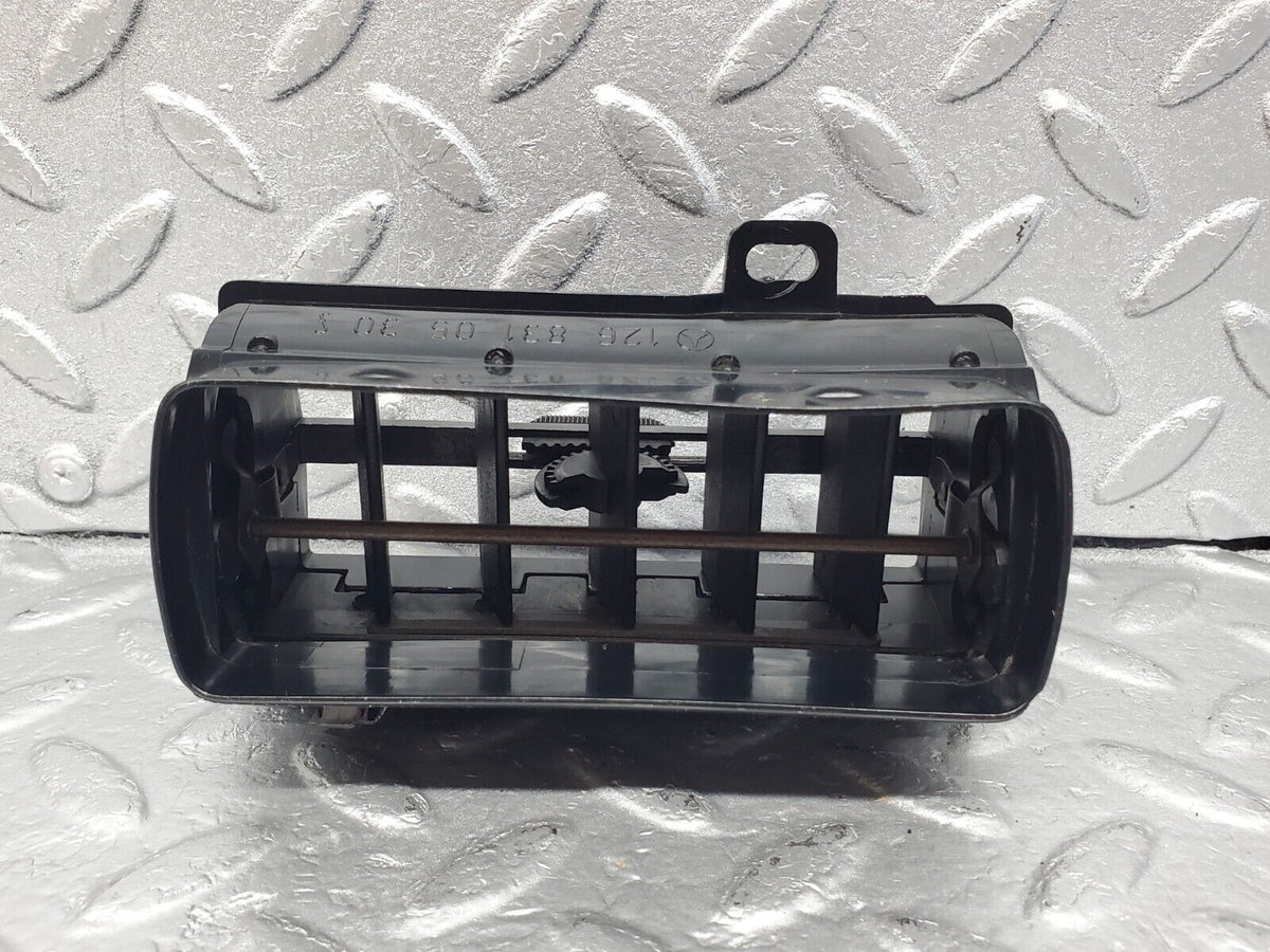 45965 Mercedes-Benz W126 420SE Dashboard Air Vent Left Side A1268310530
