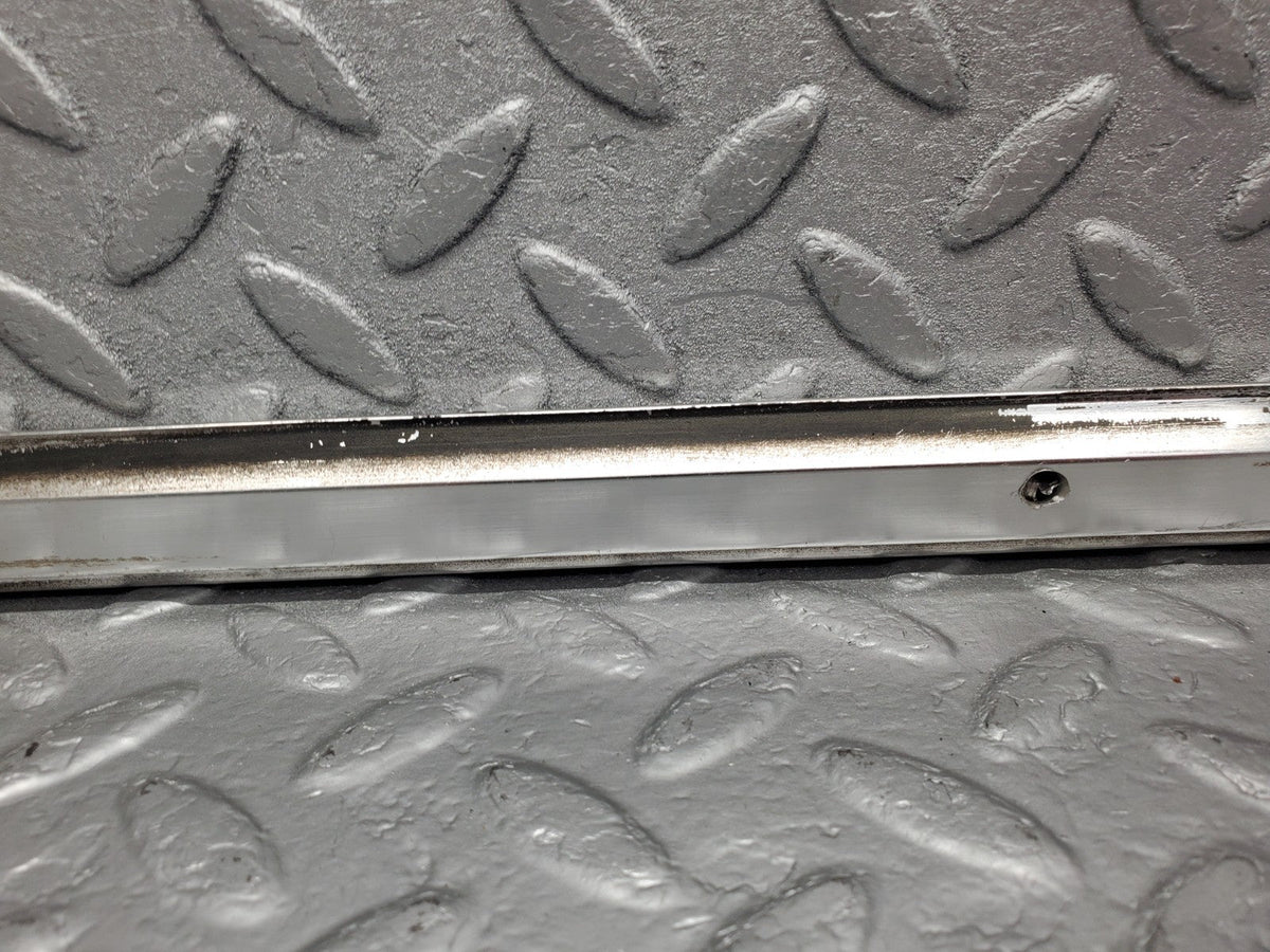 50167 Mercedes-Benz R107 SL Hardtop Roof Chrome Right Side