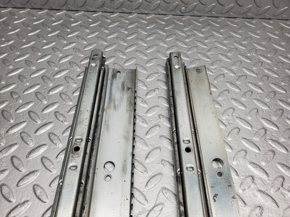 50218 Mercedes-Benz W123 230E Front Left Seat Rail Pair