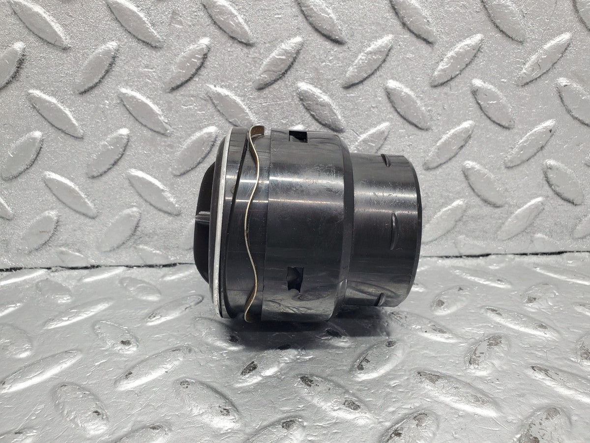 51365 Mercedes-Benz C107 R107 Dashboard Air Vent