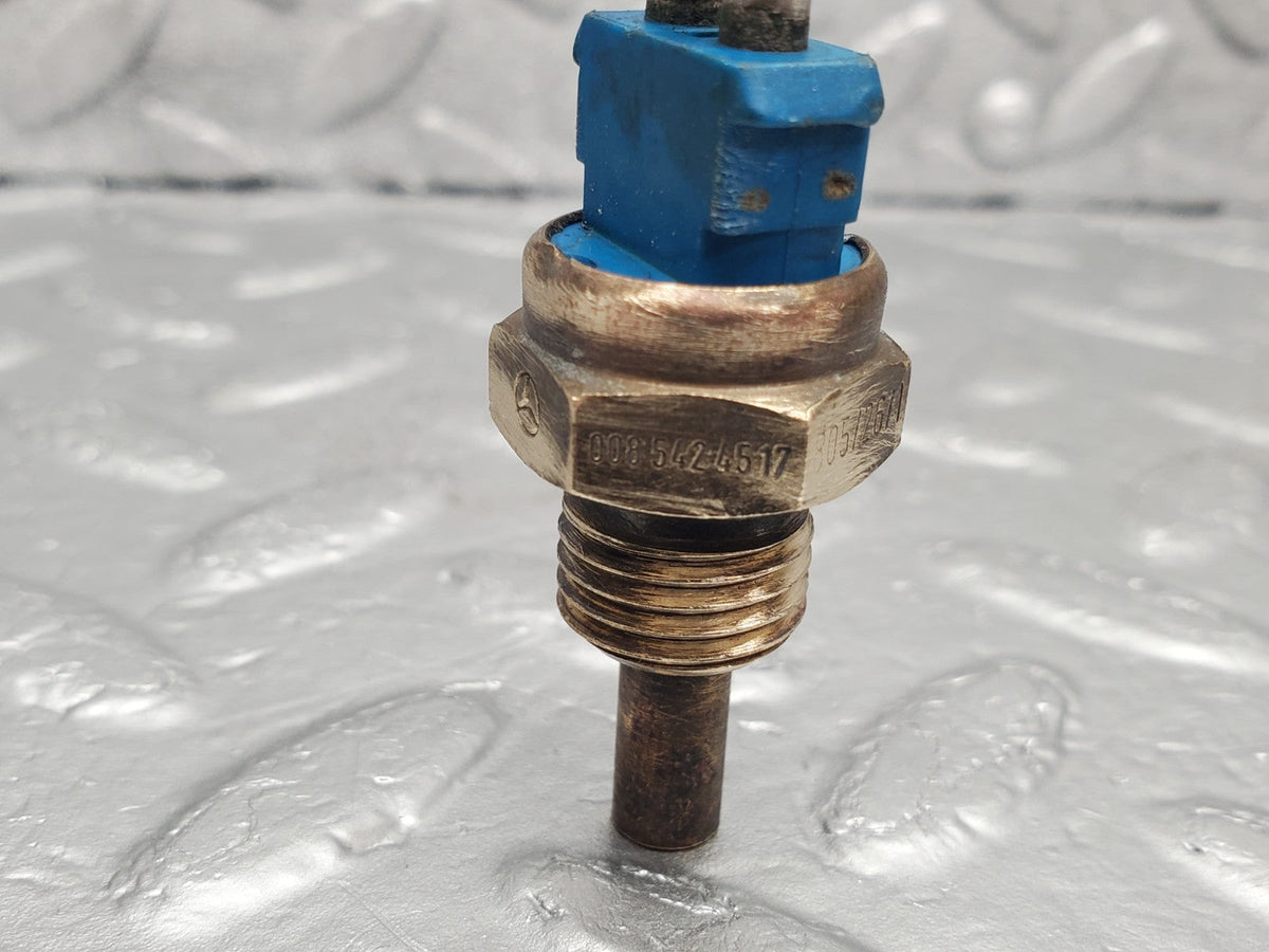 51101 Mercedes-Benz W140 S500 Coolant Temperature Sensor VDO A0085424517