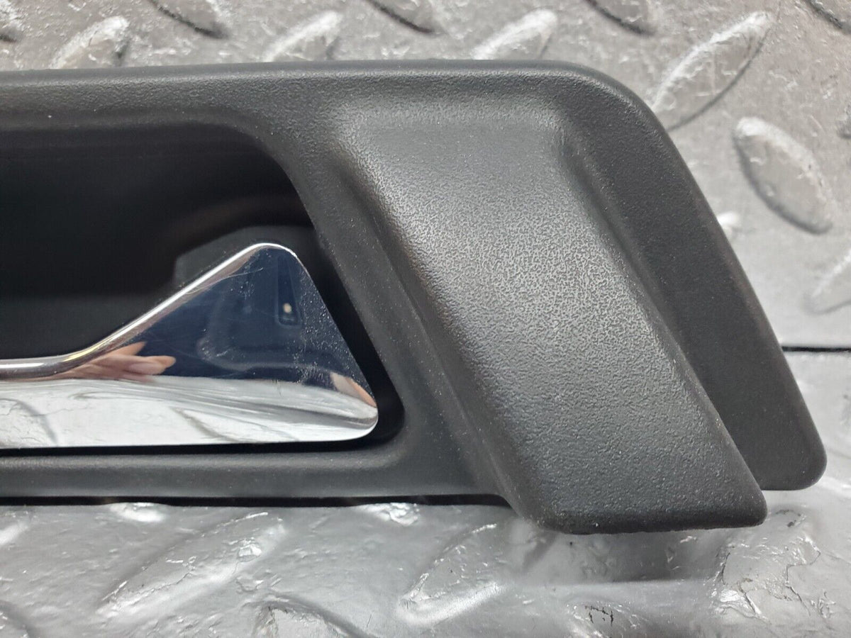 44742 Mercedes-Benz W124 220E Interior Door Handle Front Right A1247600261