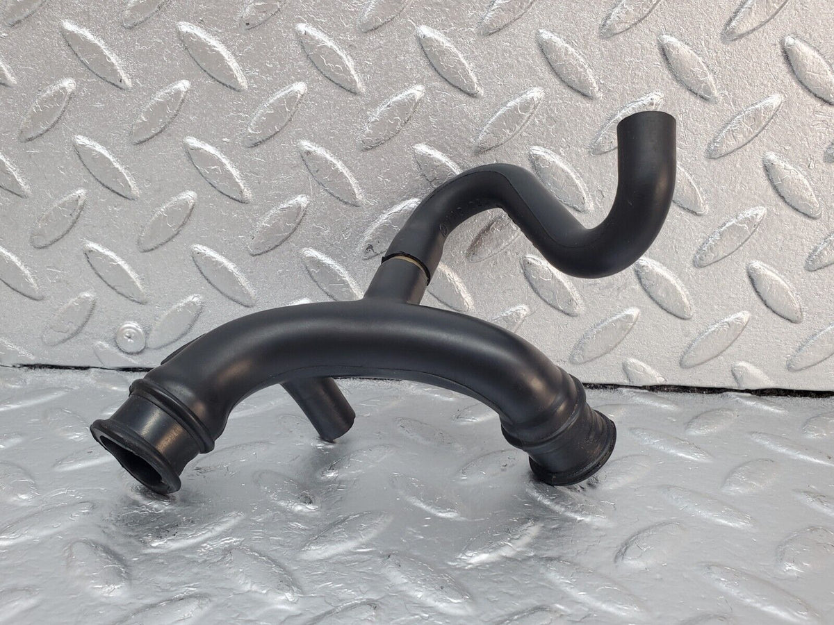 45379 Mercedes-Benz 280E M110.983 Air Intake Pipe A1100944182 A1100944882