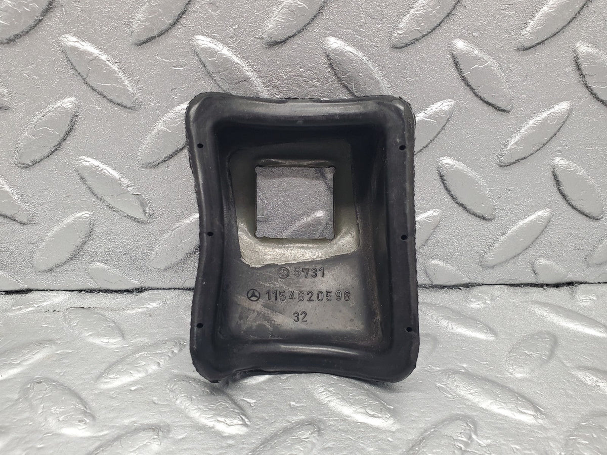 50792 Mercedes-Benz W108 280SE 3.5 Indicator Rubber Cover A1154620596