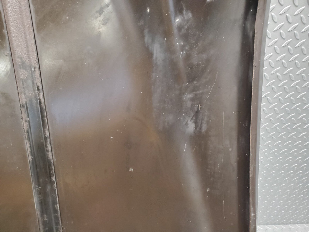48746 Mercedes-Benz W108 Bonnet