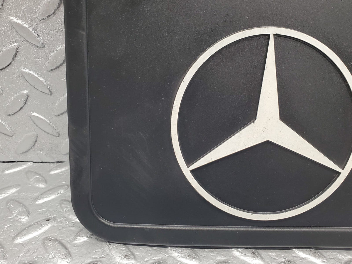 48718 Mercedes-Benz W123 Mud Flap Rear Left Side