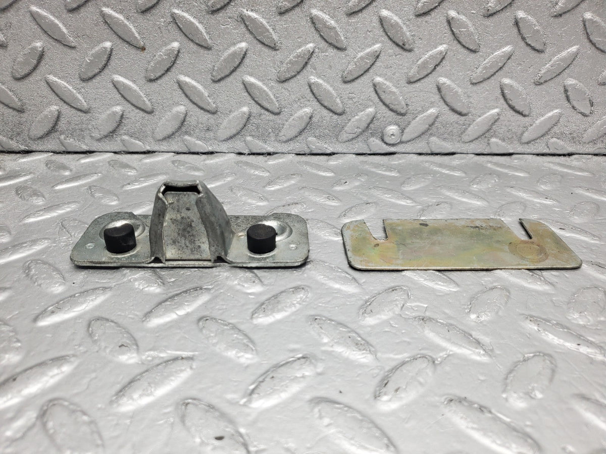 50678 Mercedes-Benz W108 280SE 3.5 Trunk Lock Latch