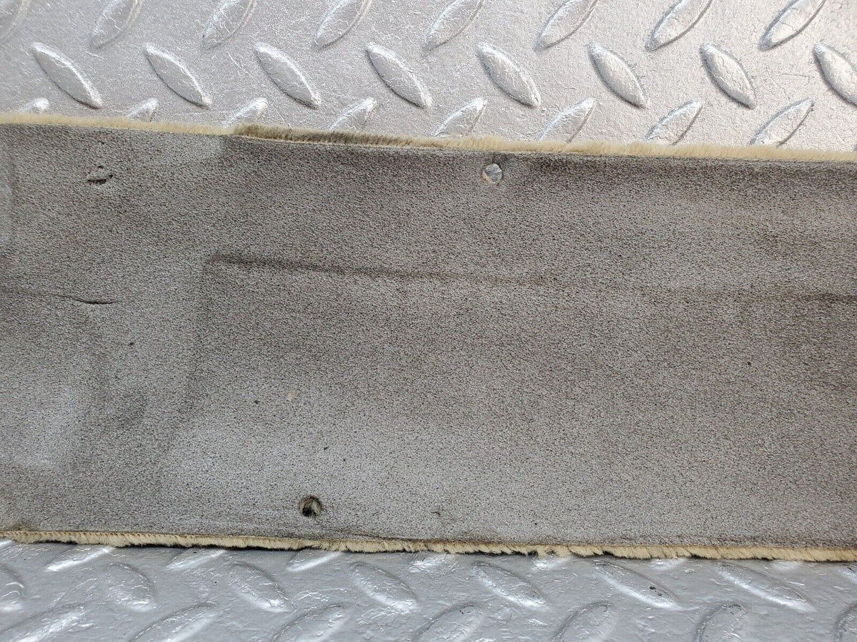 45697 Mercedes-Benz W126 420SE Front Left Door Sill Carpet Beige
