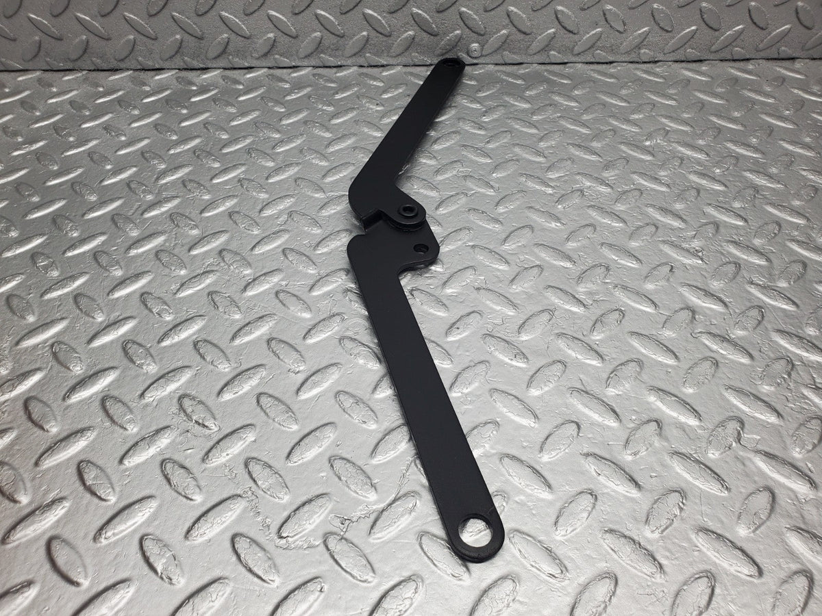50704 Mercedes-Benz W108 280SE 3.5 Bonnet Hinge Right Side