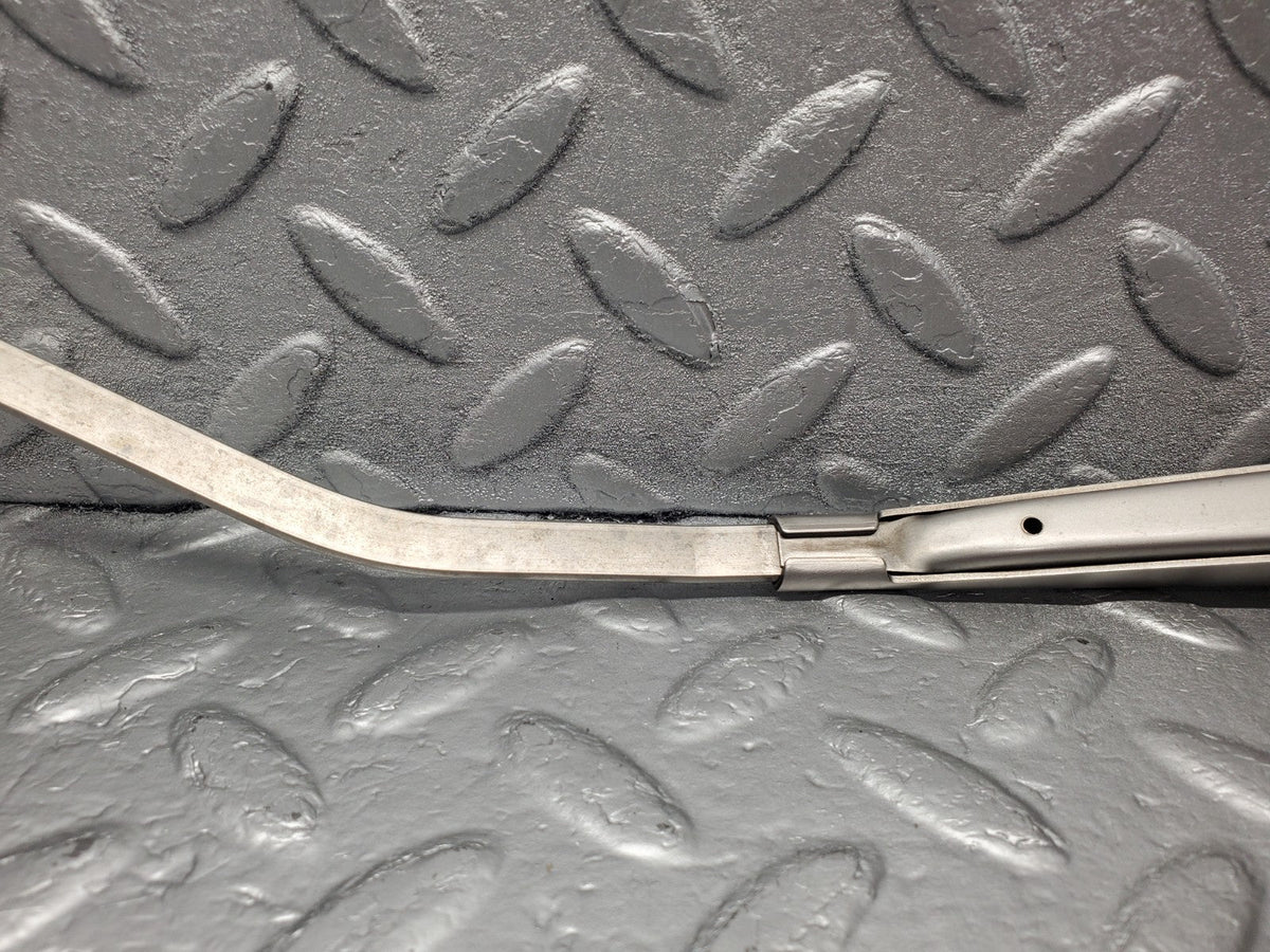 50765 Mercedes-Benz W108 280SE 3.5 Chrome Windscreen Wiper Arm Left