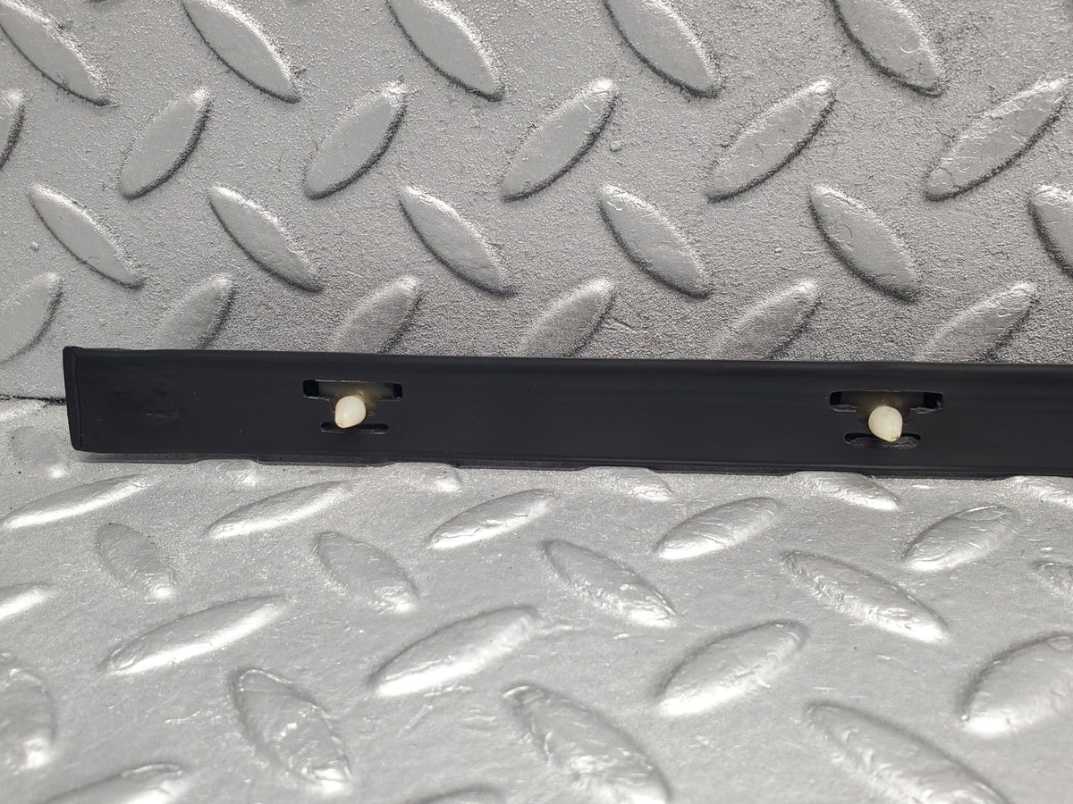 50743 Mercedes-Benz W108 280SE 3.5 Rear Left Door Centre Moulding Trim