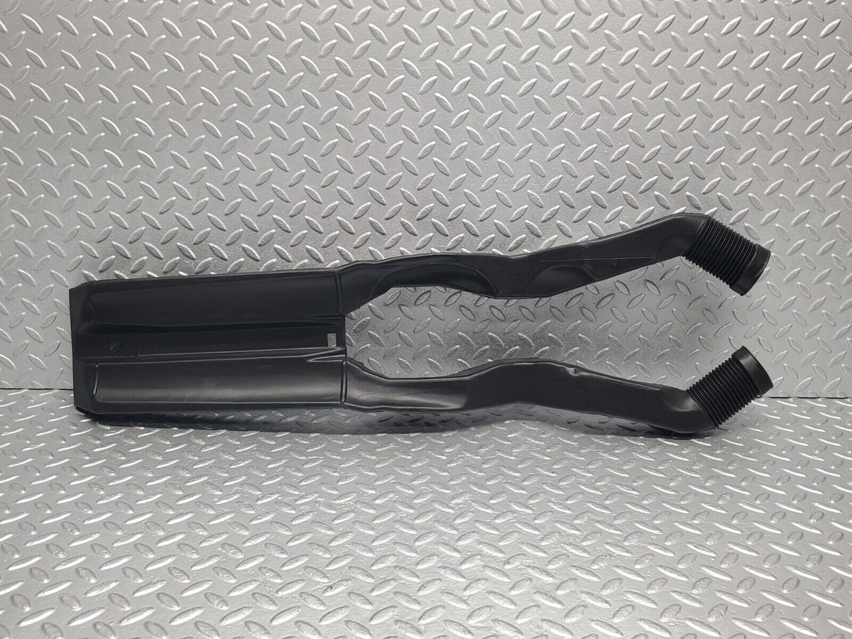47550 Mercedes-Benz C126 500SEC Coupe Air Duct Heating Pipe A1268310646