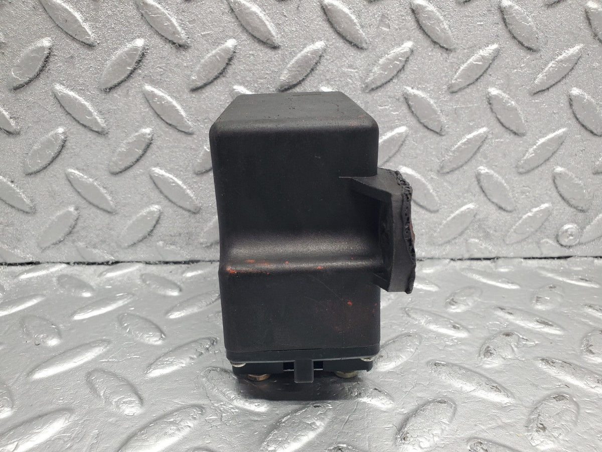 51314 Mercedes-Benz W124 Glow Plug Control Unit Relay A0025450832
